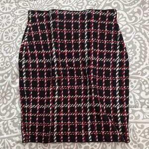 Black and Red Plaid Pencil Skirt